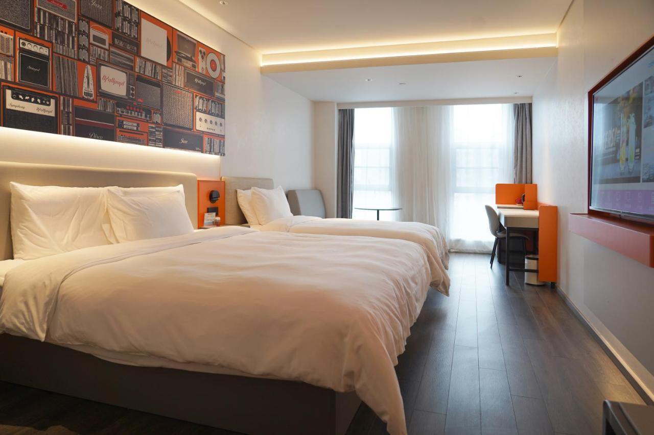 Ibis Styles Hotel - 260M From Guangji Street Subway Station Xi'an  Esterno foto