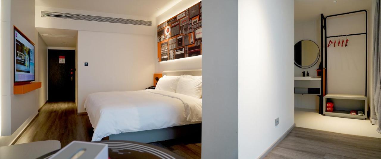 Ibis Styles Hotel - 260M From Guangji Street Subway Station Xi'an  Esterno foto