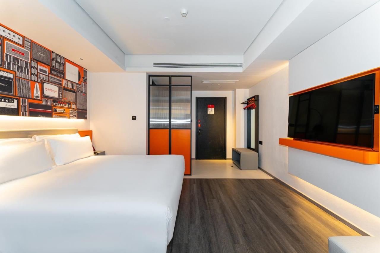 Ibis Styles Hotel - 260M From Guangji Street Subway Station Xi'an  Esterno foto